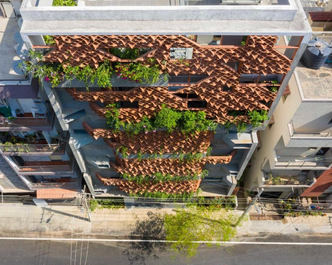Iris Suites Bangalore Exterior photo