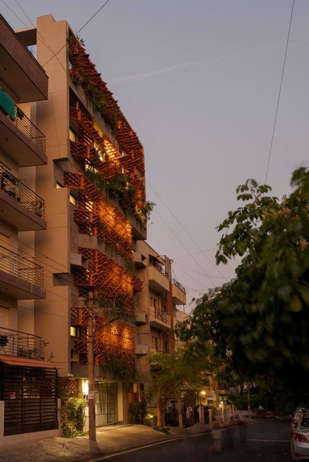 Iris Suites Bangalore Exterior photo